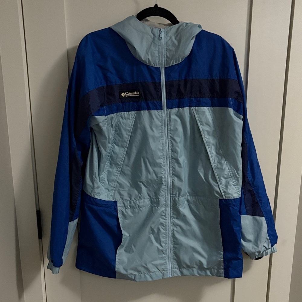 Columbia Two-Tone Blue Windbreaker